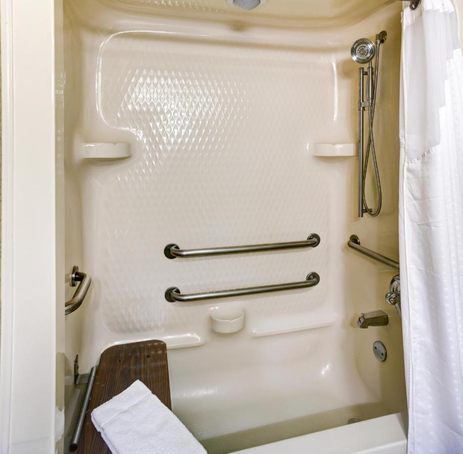 Holiday Inn Express Hotel & Suites Atlanta Buckhead By Ihg Zewnętrze zdjęcie