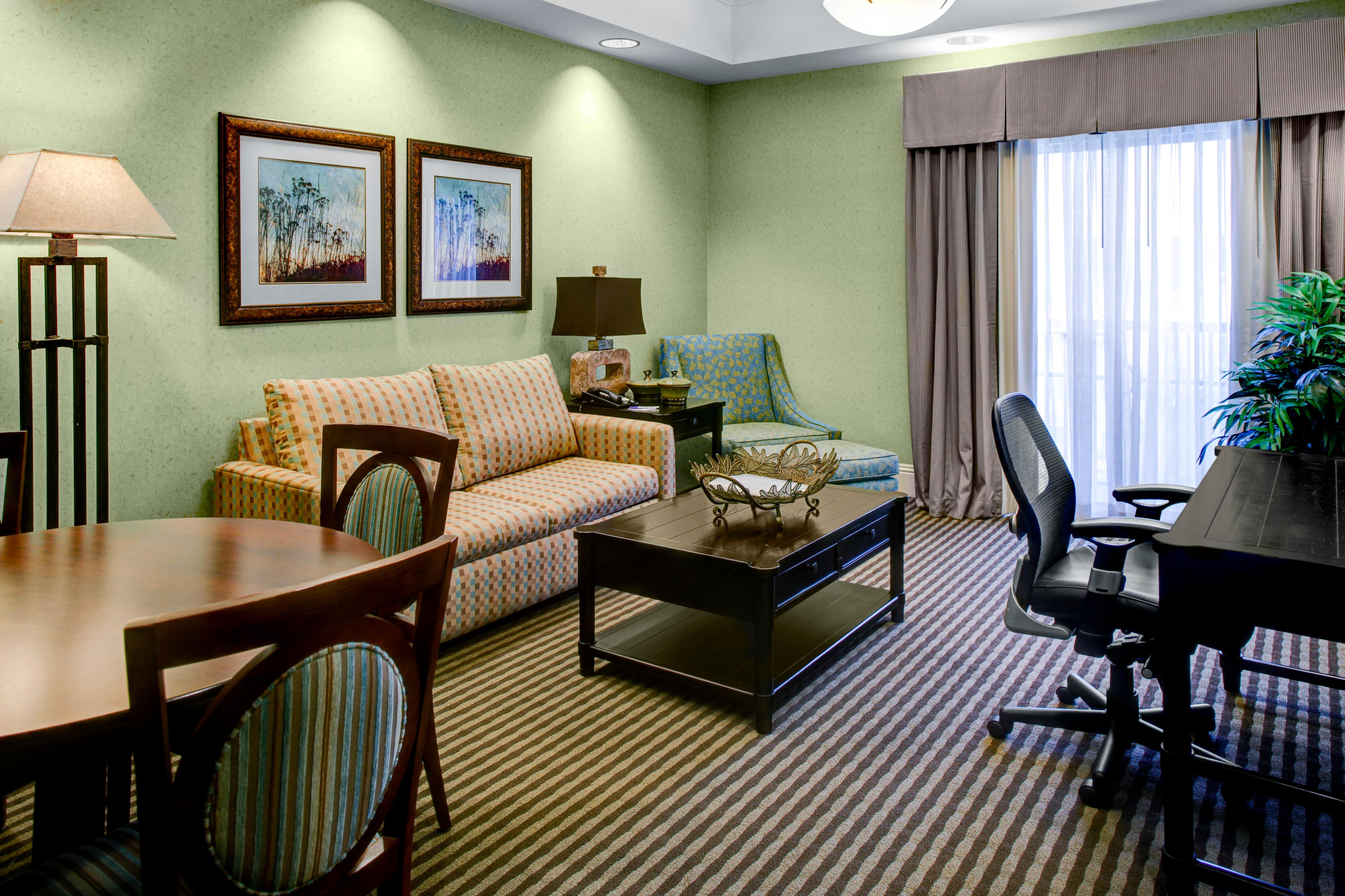 Holiday Inn Express Hotel & Suites Atlanta Buckhead By Ihg Zewnętrze zdjęcie