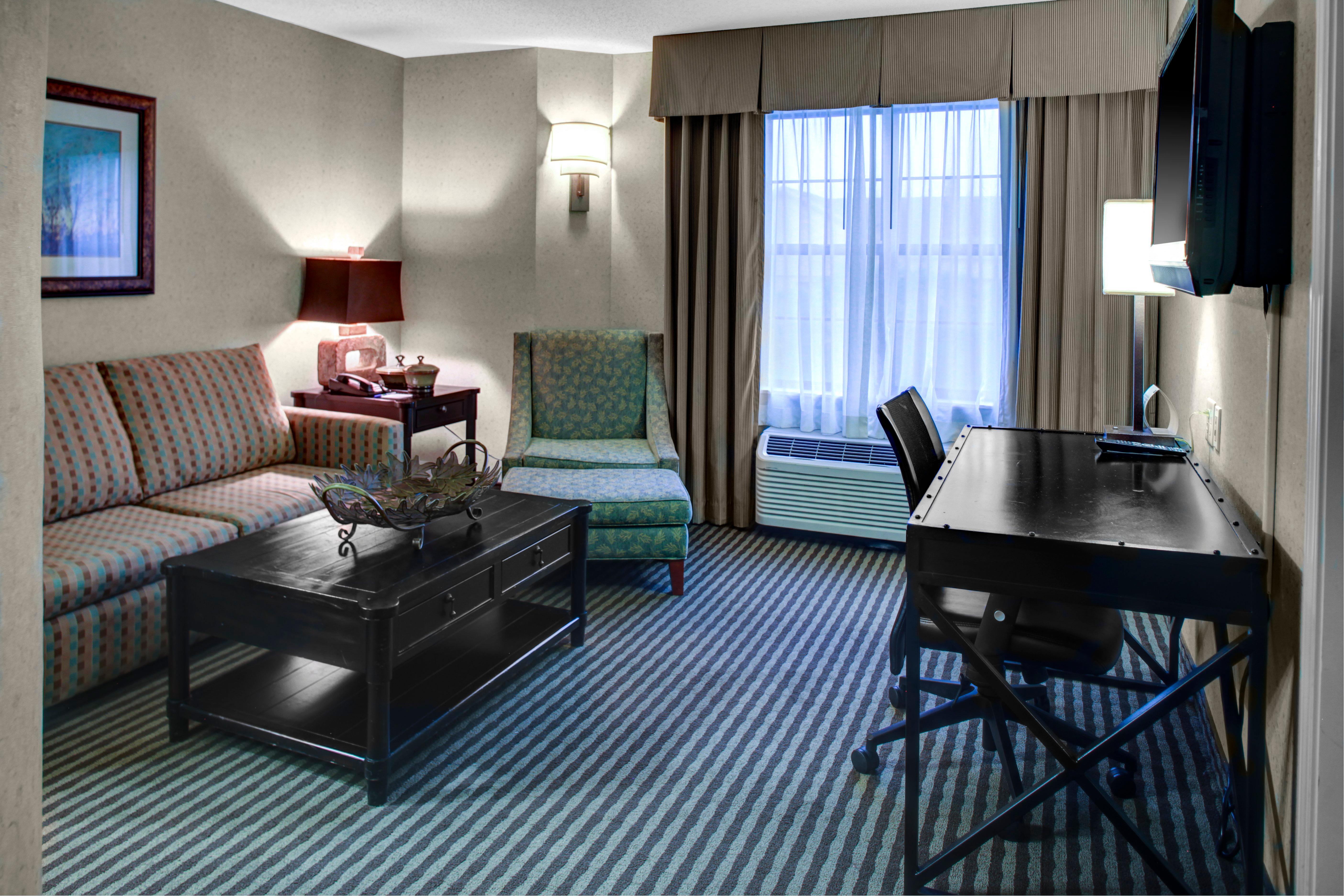 Holiday Inn Express Hotel & Suites Atlanta Buckhead By Ihg Zewnętrze zdjęcie